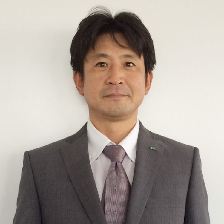 支社長写真