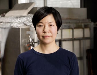 新田 佳子さん写真