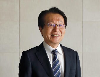 西村 則康さん