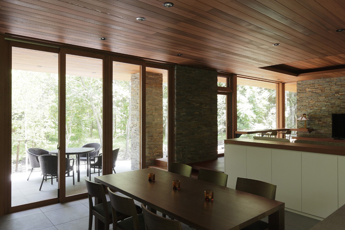 Villa In Forest：内装・インテリア