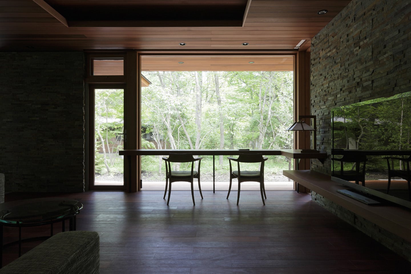 Villa In Forest：内装・インテリア
