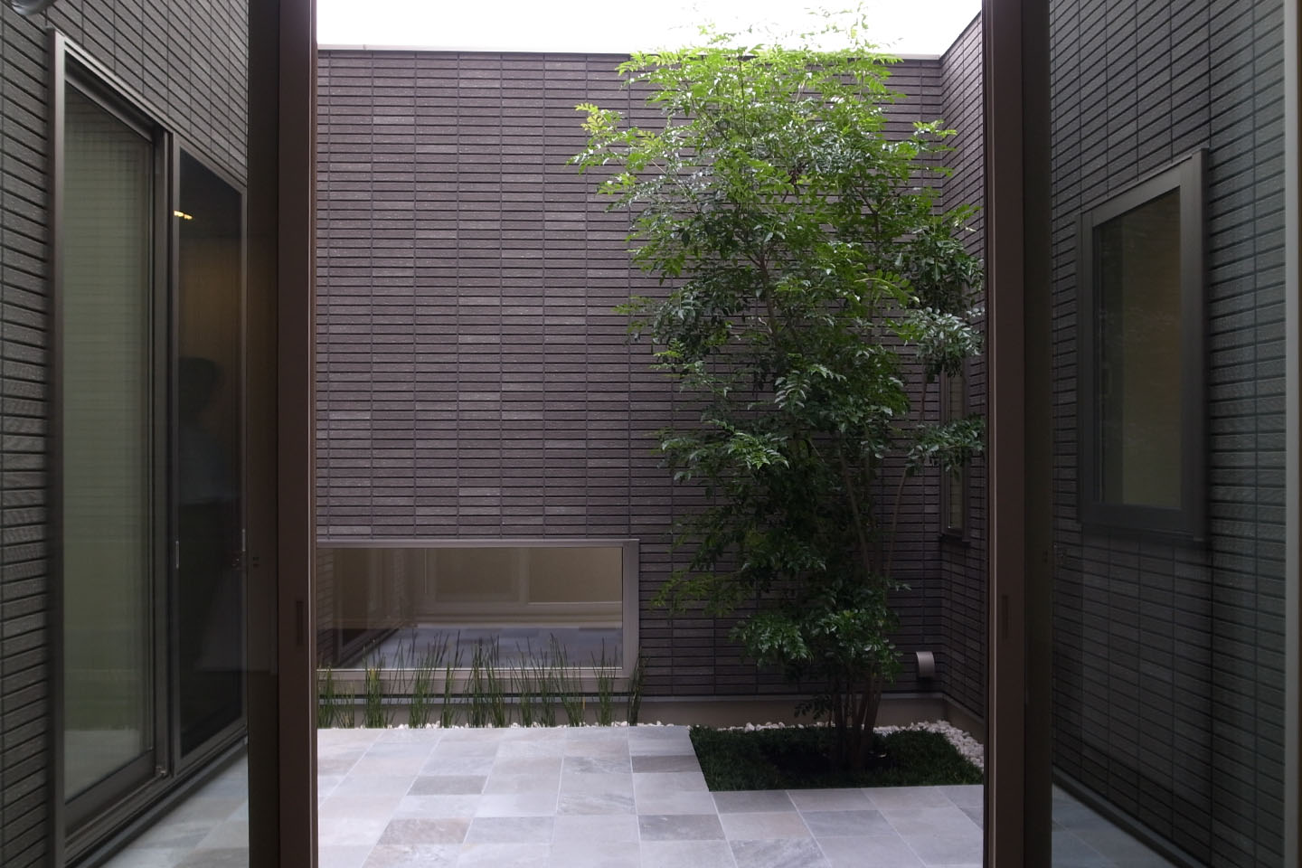 建築実例 ライトコートを囲む家 デザイナーズ住宅 建築家と建てるなら ミサワデザイナーズギャラリー 住宅のミサワホーム