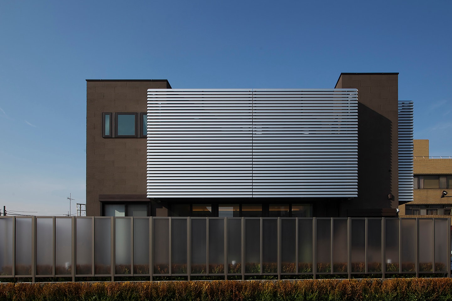 STREET HOUSE -BROWN BOX Ⅲ-