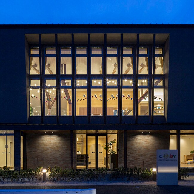 建築実例 樹状トラスがささえる保育園 デザイナーズ住宅 建築家と建てるなら ミサワデザイナーズギャラリー 住宅のミサワホーム