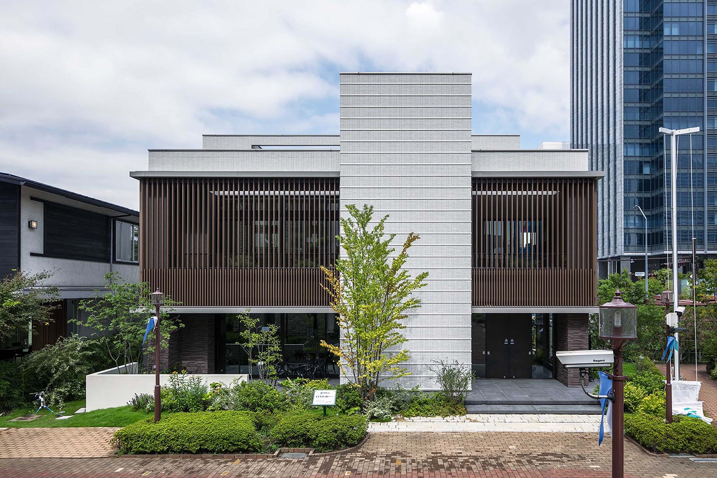 2015 みなとみらい展示棟：外観