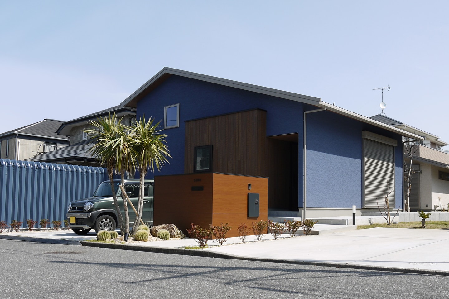 Blue,White & Woody Bungalow  in 房総半島