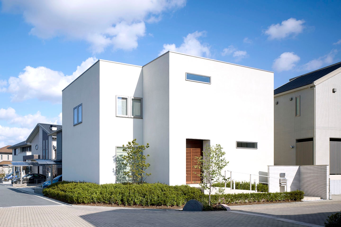 建築実例 中庭のある白い家 デザイナーズ住宅 建築家と建てるなら ミサワデザイナーズギャラリー 住宅のミサワホーム 建築実例 中庭のある白い家 デザイナーズ住宅 建築家と建てるなら ミサワデザイナーズギャラリー 住宅のミサワホーム