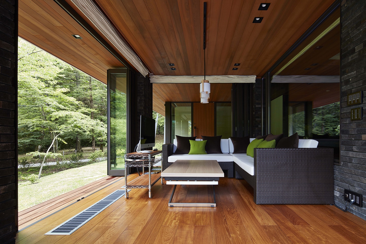 Villa In Forest 19：内装・インテリア
