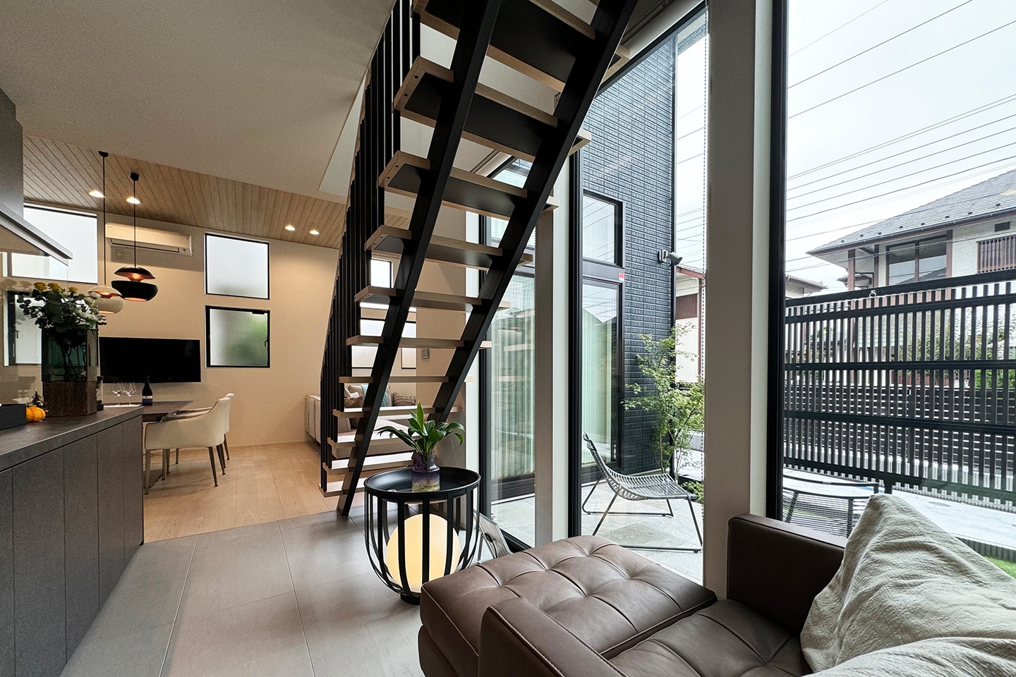 Feel Cozy：内装・インテリア