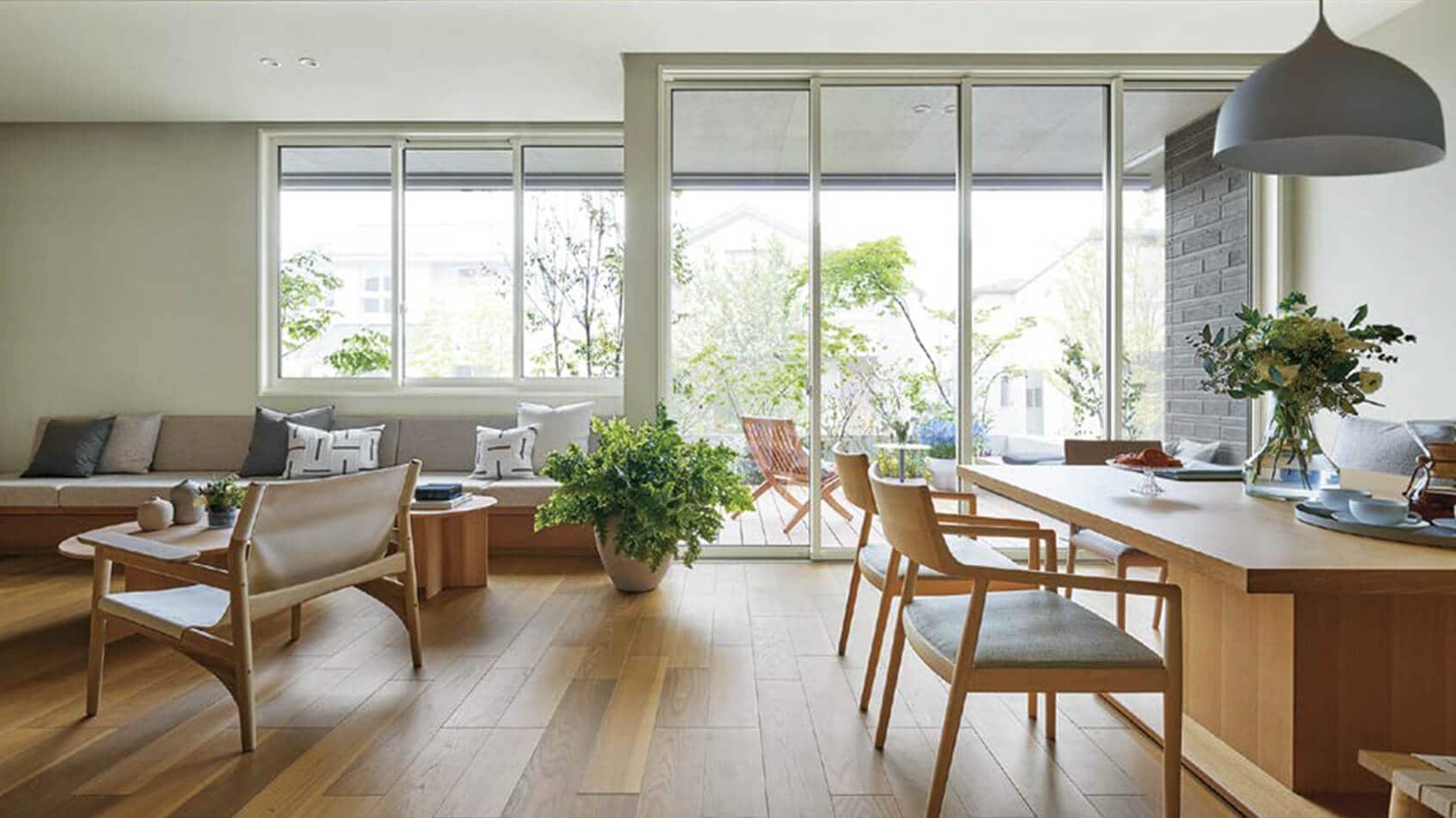 家族が思い思いに過ごせ程よい距離感でつながる室内