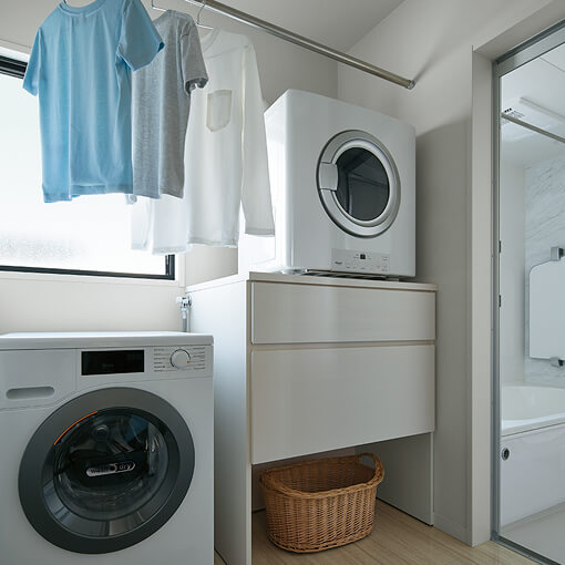 天候や時間を気にせず、洗うのも乾かすのも室内で