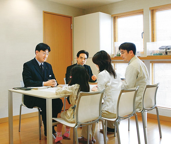 お打ち合わせを重ねて住まいを設計