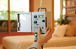 有害物質を含まず高い安全性が確認されている接着剤