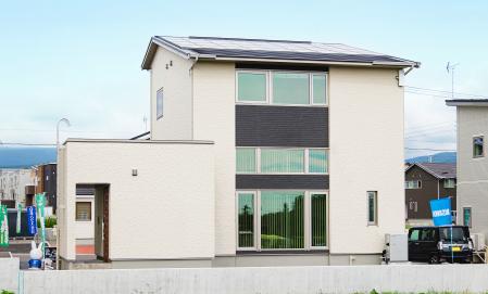 【函館市】石川町「蔵のある家」モデル　※ご来場の際は事前のご予約をお願いします。