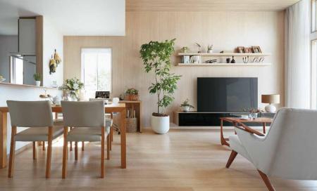 ▼盛岡市太田“木の質感にこだわった住まい”