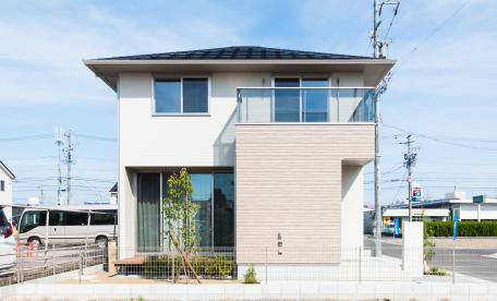 オナーズコート東鶉【SMART STYLE Roomie 2階建て】