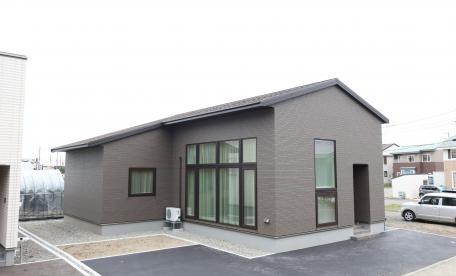 予約制【釧路】昭和南４丁目　「平屋＋蔵のある家」モデル