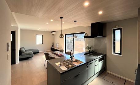 ヒルズガーデン原島