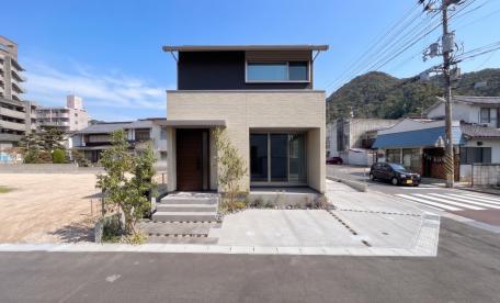 READY-LUXE VILLA　＃安佐北区可部