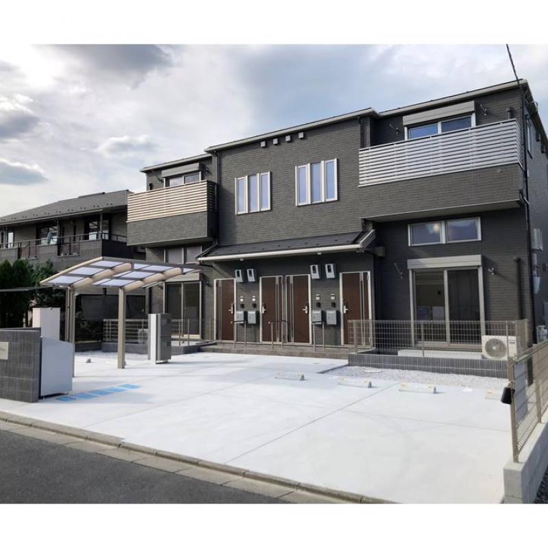 吹き抜けと蔵のある賃貸住宅
