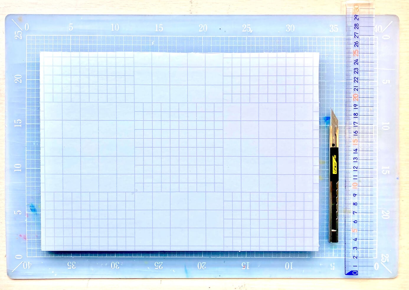 フレームサイズにカット