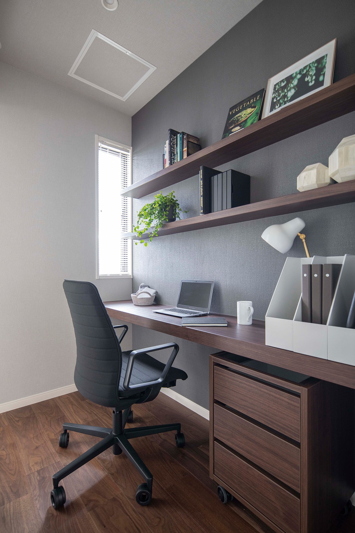 3ウォールカウンター＋ワゴン収納