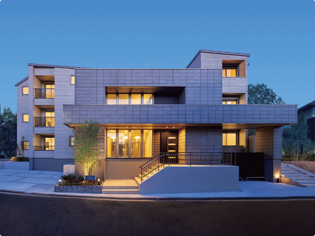 “光が育む”ロビーと中庭のある賃貸住宅